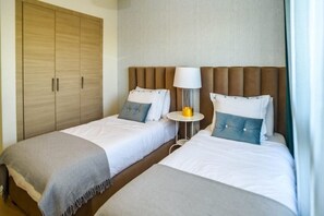 2 bedrooms, Internet