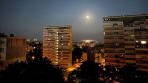 Unclassified image, 2 of 27, button - Top floor private app sea & city view Balcony barbecue. Best location Chayka.  (Varna)