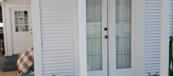 River's Pace Cottage near the River & Downtown