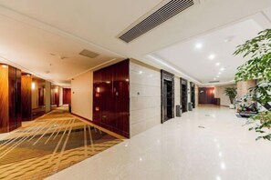 Interior - Yangzhong Zhonghai Hotel (Yangzhong)