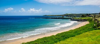 lanai beauty, soak up the sun and enjoy golf views