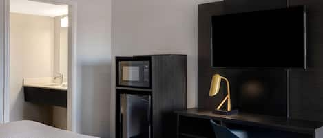 Bureau, espace de travail pour ordinateur portable, Wi-Fi gratuit