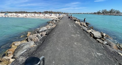 NOKOMIS BEACH BUNGALOW 227