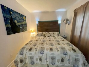 1 bedroom, free WiFi, bed sheets
