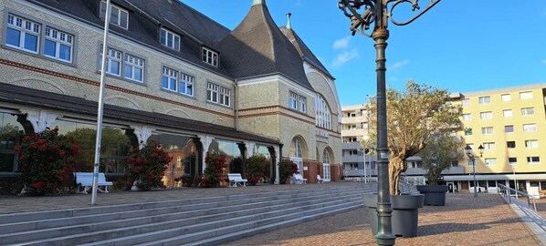 Imagen sin descripción, 1 de 14, botón