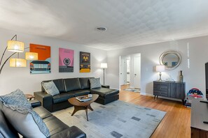 Smart TV, offices - 3BR Hampton Roads Home • Close to ORF Airport (Norfolk)