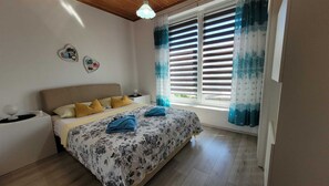 1 bedroom, free WiFi, bed sheets - Apartment Potnar Z with Balcony (Malinska)