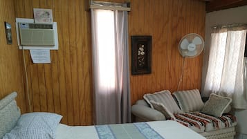 1 chambre, fer et planche à repasser, Wi-Fi gratuit