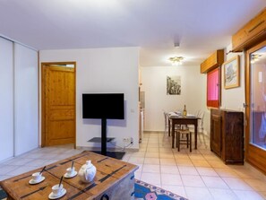 Interior - L'Espace Montagne by Interhome (Chamonix)