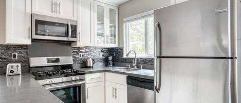 Fridge, microwave, oven, dishwasher