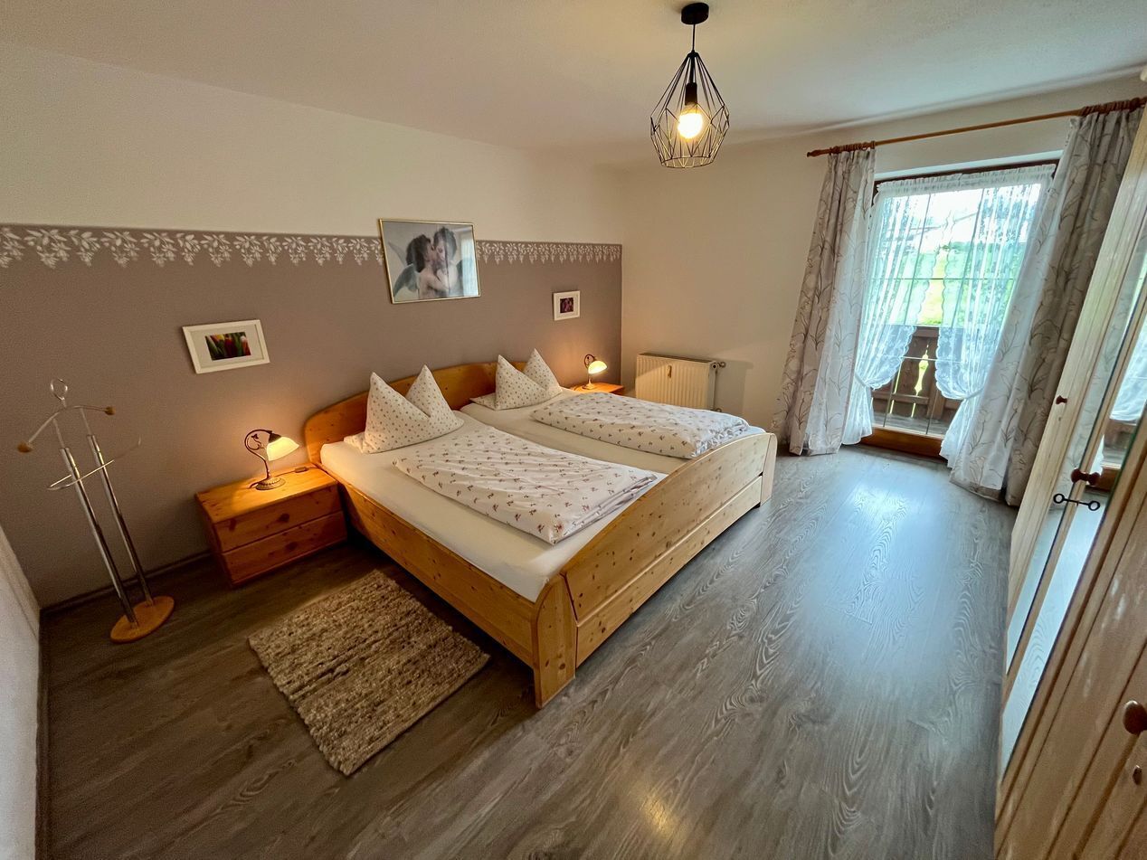 Ferienwohnung 1, 90 Qm - Grassau