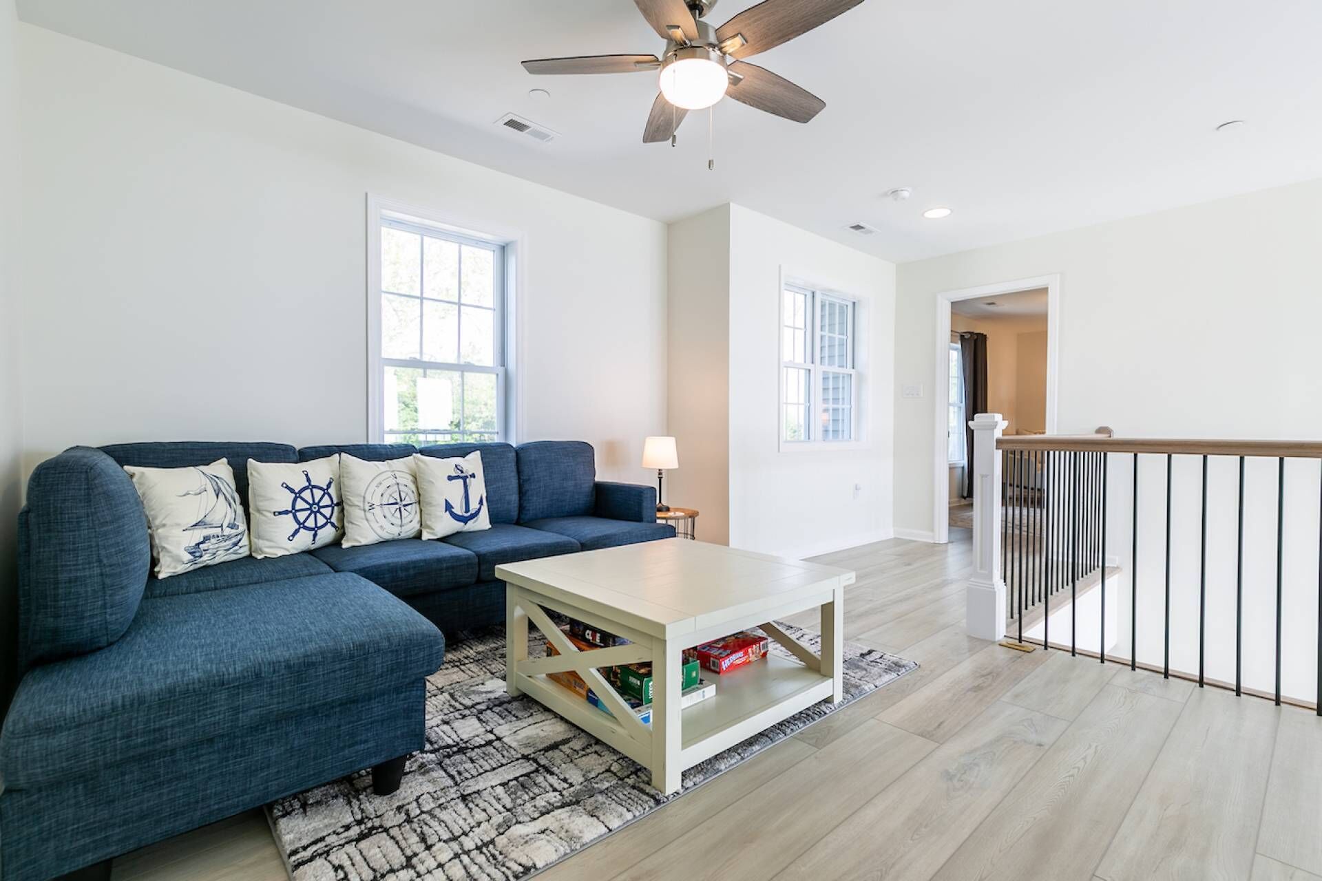 Luxe Private Waterfront Retreat With Pool, Hot Tub And Game Room For Family Fun - Maryland