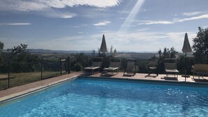 Unclassified image, 5 of 31, button - Villa in Trequanda with 5 bedrooms sleeps 10 (Trequanda)