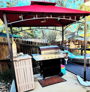 Terrace/patio - Coastal Retreat • Daphne • Near Fairhope • Hot Tub • Massage Chair• Gulf Beaches (Daphne)