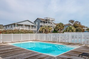 Pool - "Jolly Roger IV" - 2nd Row Home w/ Private Pool, 4 Bedrooms / 4.5 Bathrooms (Holden Beach)