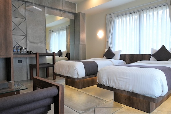 Classic Double Room | Premium bedding, in-room safe, desk, soundproofing