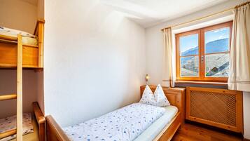 2 camere, ferro/asse da stiro, Wi-Fi gratuito, lenzuola