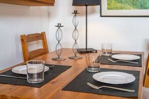 Dining - Villa "Pau" with Mountain View, Pool, Wi-Fi & Terraces (Alcudia)