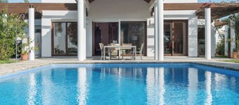 "Villa Lavanda" with pool, Wi-Fi, terraces and garden