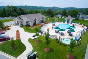 Pool - The Palace View Heights Condos (Branson)