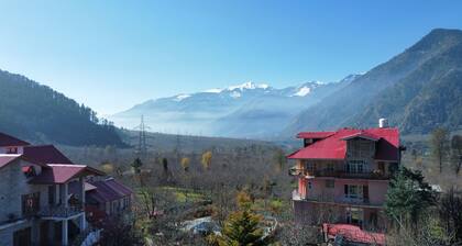 Luxury Stay in the Countryside of Himalayas