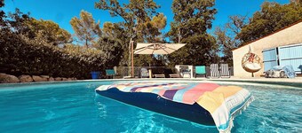 Bleu Azur villa, close to Esterel beaches, Cannes and Nice, and the pre-Alps.