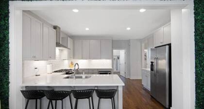 BRAND NEW LISTING in downtown Nashville - The Hub on 12th