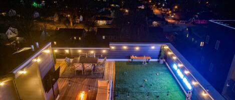 تناول الطعام بالخارج