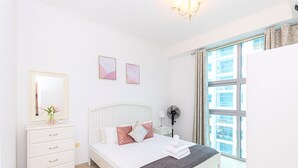 Appartamento (1 Bedroom) | 1 camera, minibar, ferro/asse da stiro, Wi-Fi gratuito