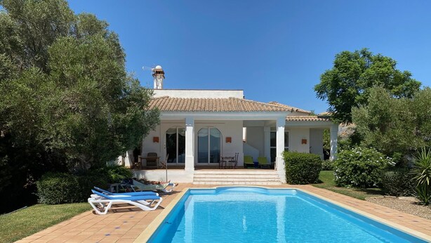 Villa | Pool - Charming 2 Bedroom Villa on Fairplay Golf Course (Benalup-Casas Vieja)