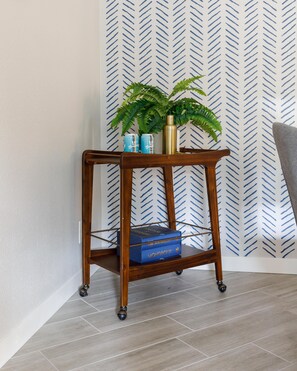 Interior - Modern Chic Condo In Midtown w/ Pool & Hot Tub (Phoenix)