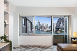 Interior - 'Bridgeview' -  Luxury 2 Bedroom Home, Complete w/ Free Parking, Aircon & Lift! (Kirribilli)