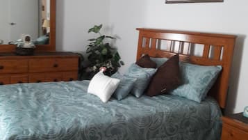 3 bedrooms, desk, free WiFi, wheelchair access