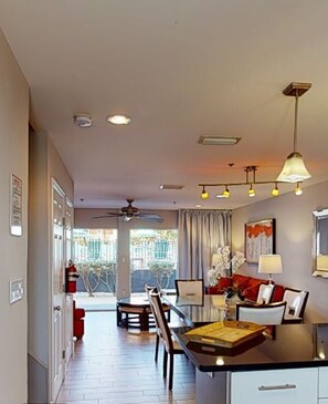 تناول الطعام