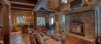 Silver King Lodge - private cabin south of Deadwoo