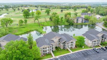 Condo, 2 Bedrooms | Exterior