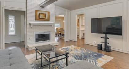 Spacious and Modern Home with Private Pool