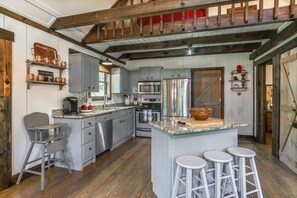 Fridge, microwave, oven, stovetop - ★The Hatch★ Cabin on Trout River w/ Hot Tub, Pet/Kid Friendly (Suches)