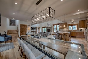 TV, fireplace, stereo, offices - Mountain Lodge Oasis | 6BR w/ Hot Tub Near Aspen (Carbondale)
