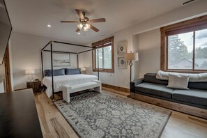 6 Schlafzimmer, Bügeleisen/Bügelbrett, Reisekinderbett, WLAN