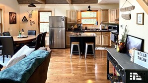 茶具/咖啡用具、冰箱、微波炉、烤箱