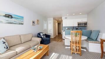 Télévision, cheminée, espaces bureaux