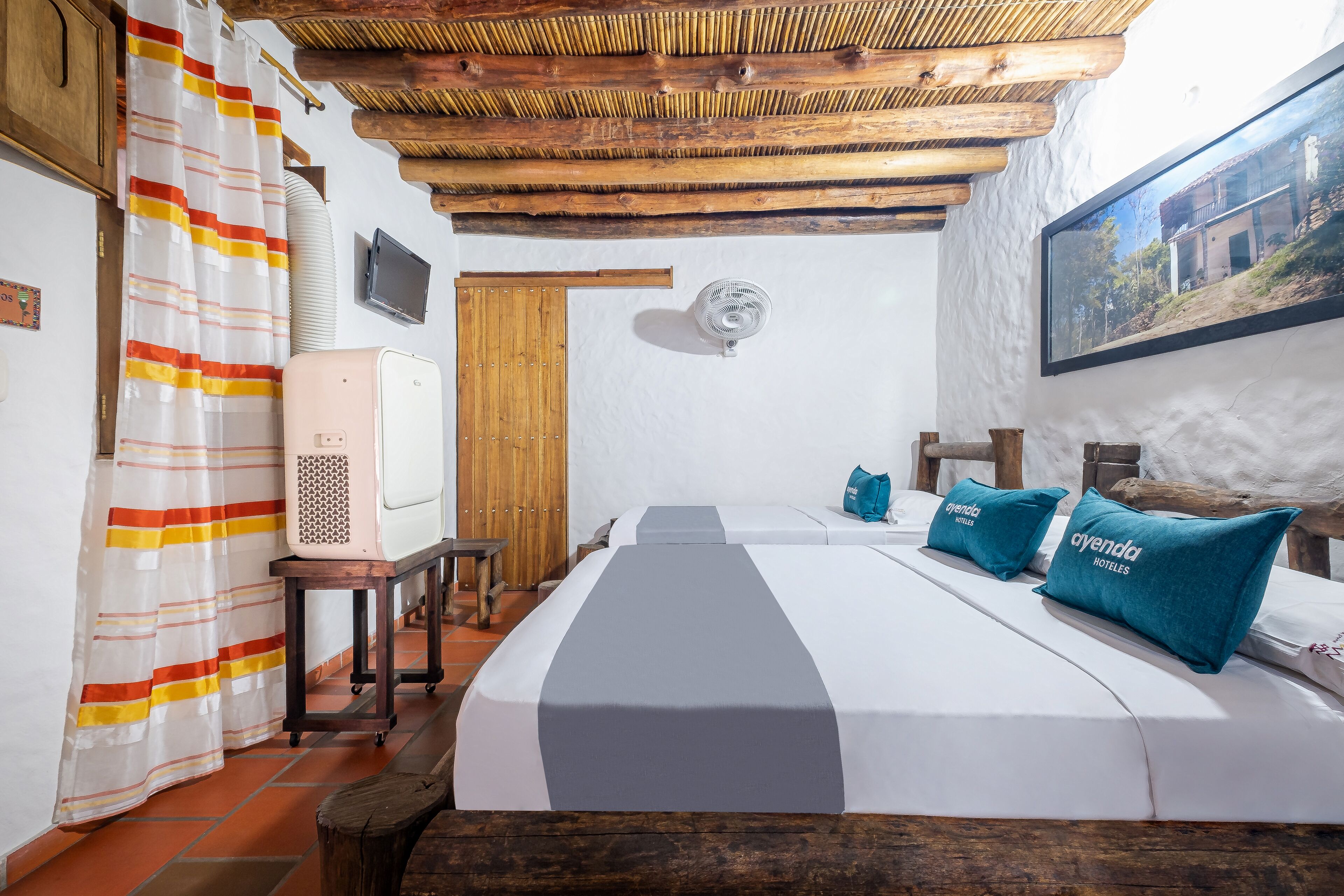 1 bedroom, hypo-allergenic bedding, free wifi, bed sheets