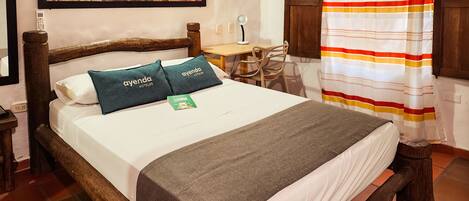 Kamar Double Standar | Seprai antialergi, Wi-Fi gratis, dan seprai linen