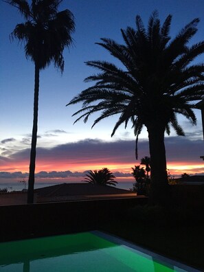 Piscine extérieure, piscine chauffée