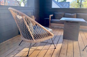 Terrace/patio - NASHVILLA. A Luxe Escape + Close to Downtown. (Nashville)