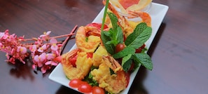2 Restaurants; Frühstück, Mittagessen und Abendessen werden serviert