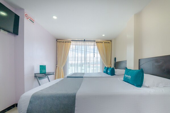 Triple Room | Hypo-allergenic bedding, free WiFi, bed sheets - Ayenda Balcon Real (Tunja)