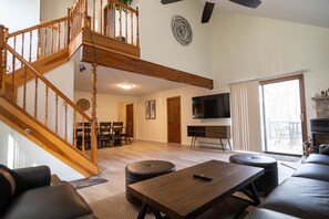 TV, peis, videospill og fotballspill