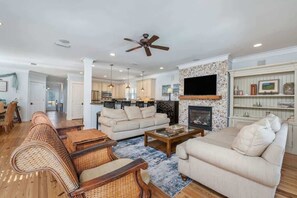TV, fireplace, offices
